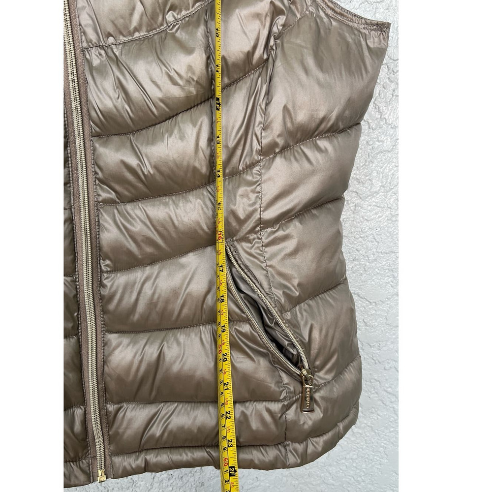 Calvin Klein Sleeveless Silver Vegan Puffer Vest - Size Medium - Picture 6 of 9